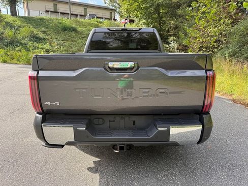 Used 2022 Toyota Tundra 1794 Edition image 8