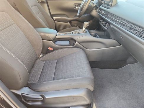 Used 2023 Honda HR-V LX image 25