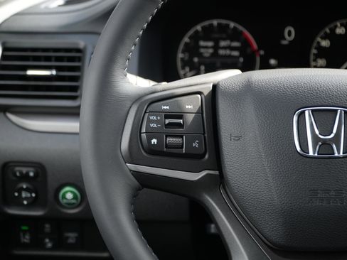 Used 2025 Honda Ridgeline RTL image 22