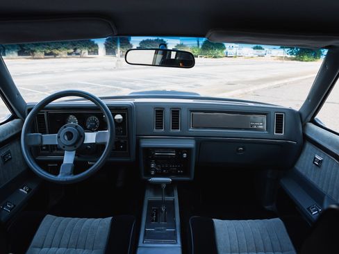Used 1987 Buick Regal Coupe RWD image 86