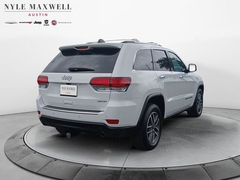 Used 2021 Jeep Grand Cherokee Limited w/ Sun & Sound Group RWD image 16