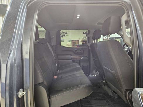 Used 2022 GMC Sierra 1500 SLE AWD/4WD image 3