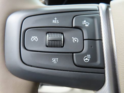 Used 2024 GMC Yukon Denali image 59