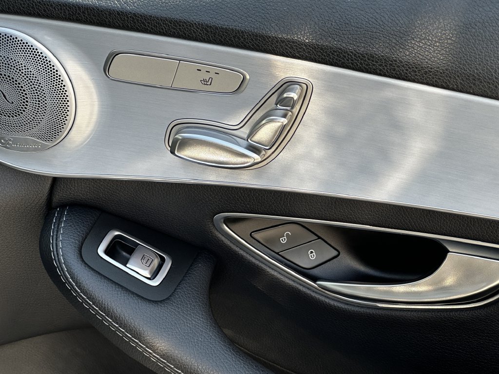 Used 2020 Mercedes-Benz C 300 Sedan image 17