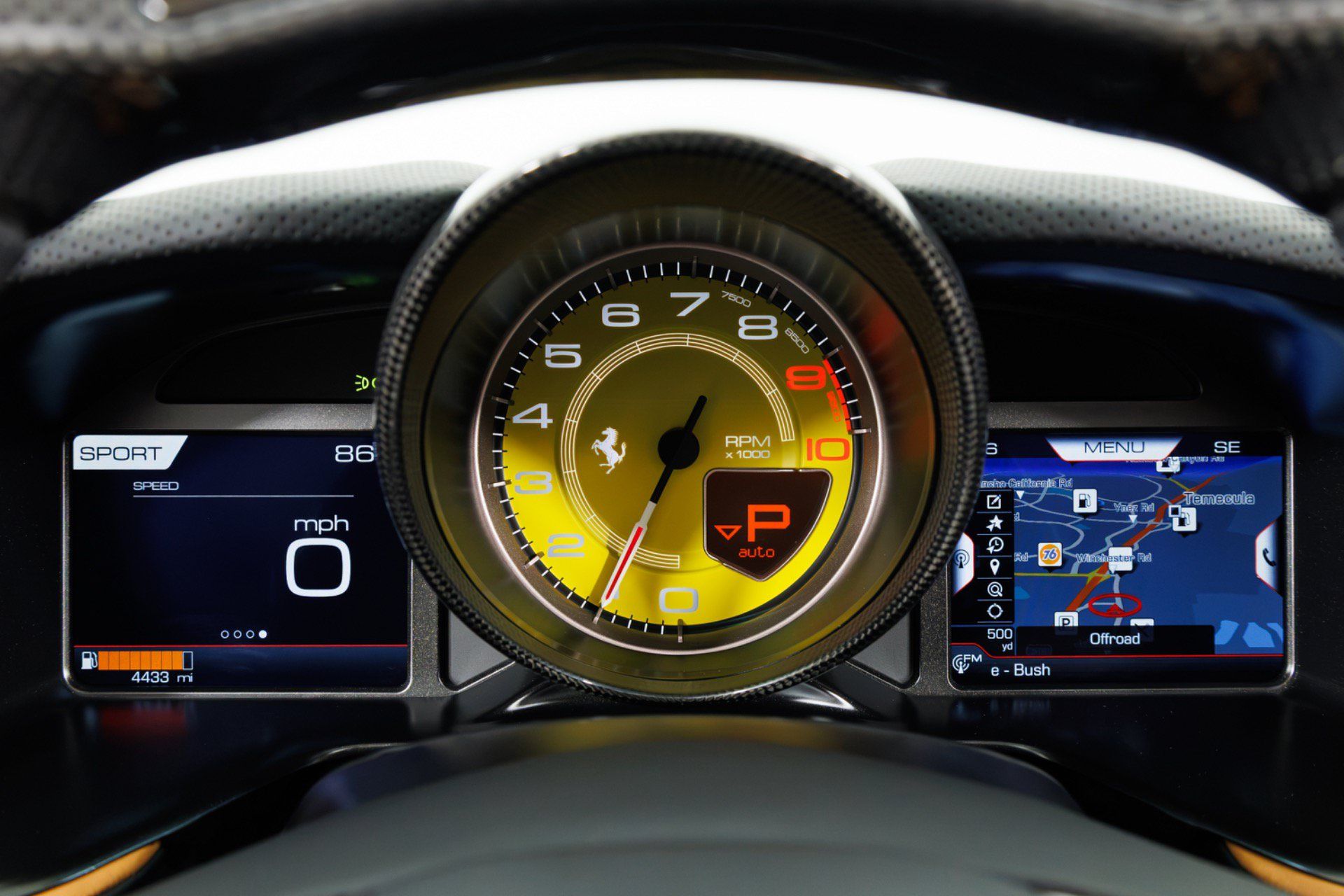 Used 2021 Ferrari 812 GTS RWD image 23