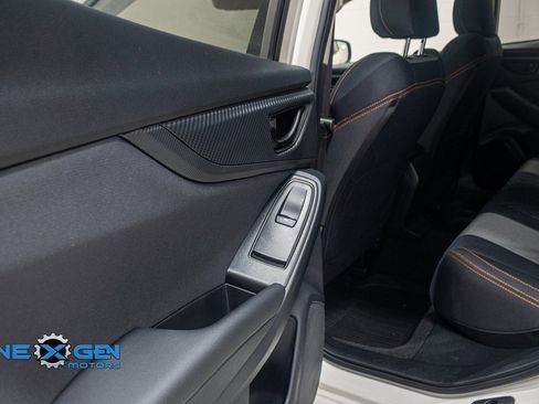 Used 2020 Subaru Crosstrek 2.0i Premium w/ Moonroof Package 2 image 26