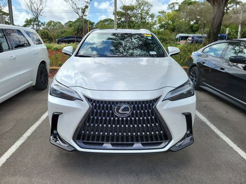 Used 2022 Lexus NX 350 AWD image 2
