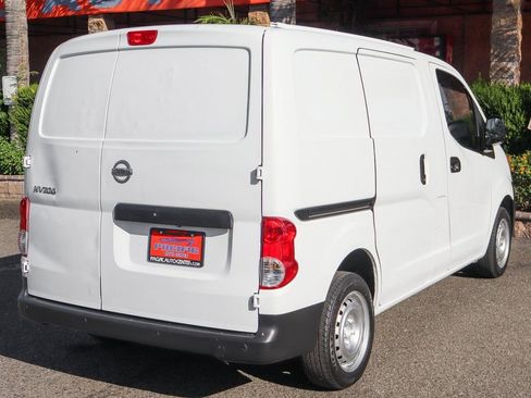Used 2018 Nissan NV200 S w/ Cruise Control Package image 10