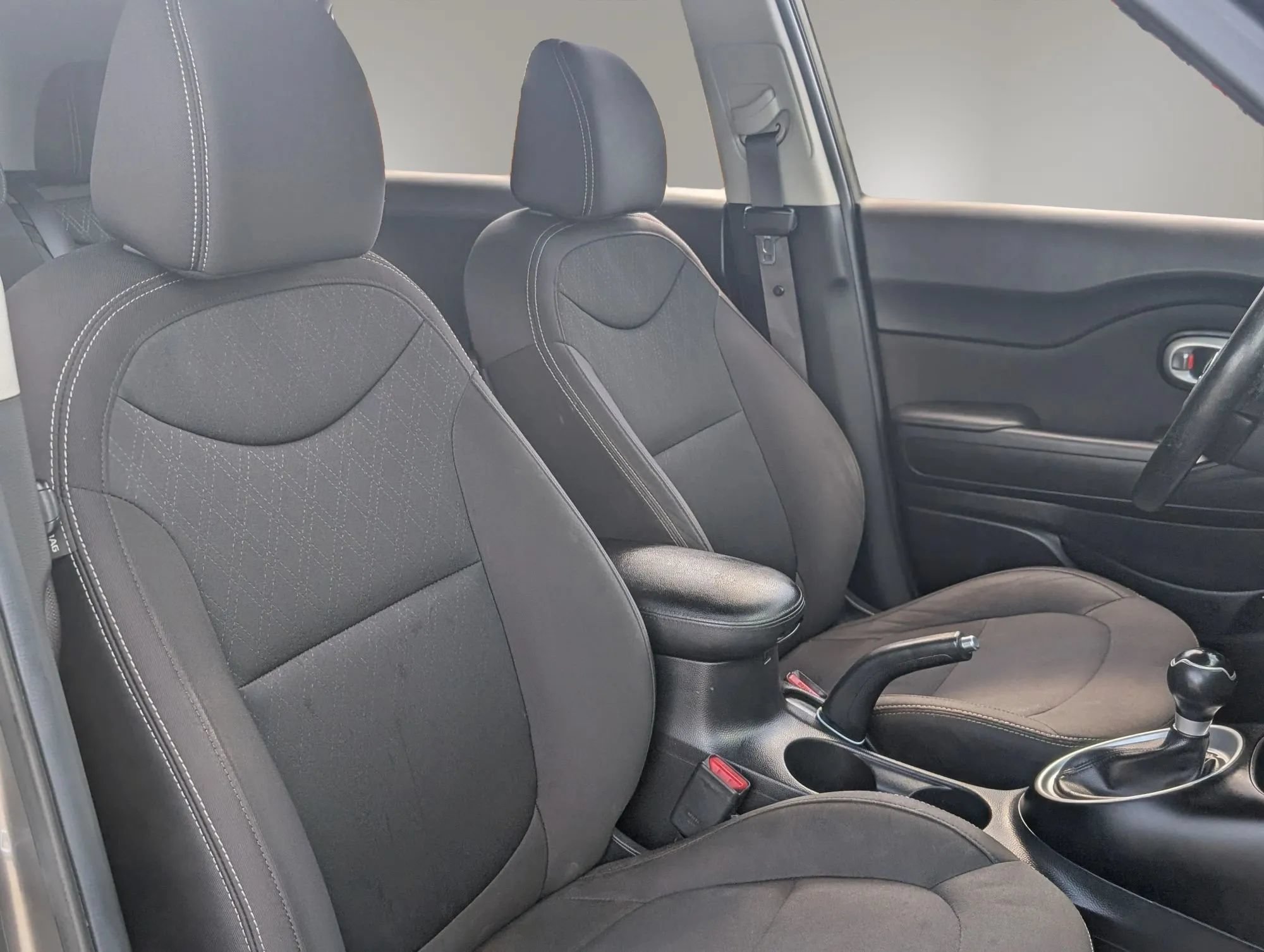 Used 2017 Kia Soul FWD image 25