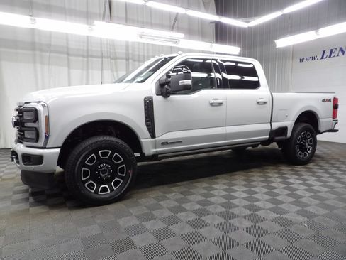 Used 2026 Ford F250 Platinum AWD/4WD image 7