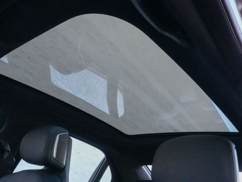 Certified 2024 BMW 740i RWD image 12