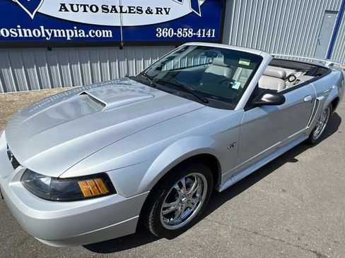 Used 2001 Ford Mustang GT RWD image 19