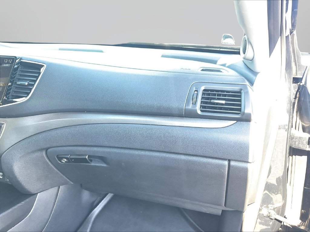 Certified 2025 Honda Ridgeline Sport+ image 28
