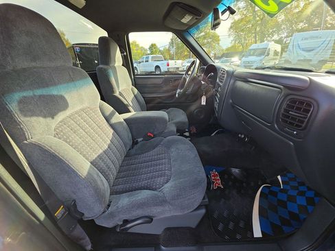 Used 1998 Chevrolet S10 Pickup LS w/ Preferred Equipment Group image 8