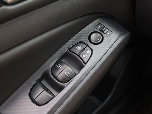 New 2025 Nissan Altima 2.5 SV image 17