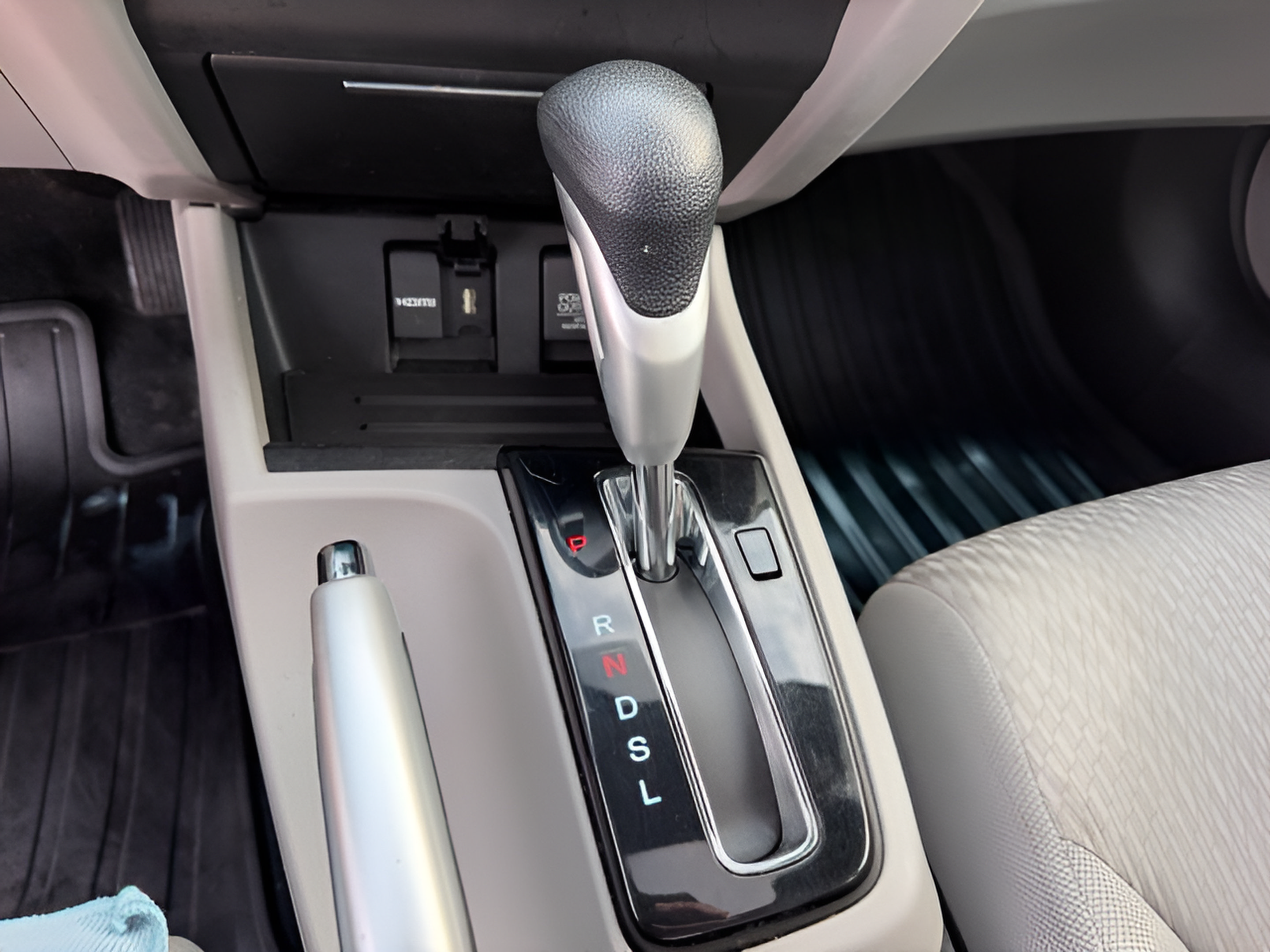 Used 2014 Honda Civic EX image 19