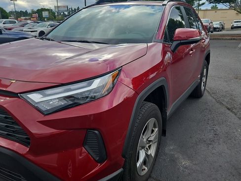 Used 2025 Toyota RAV4 XLE w/ Convenience Package AWD/4WD image 1