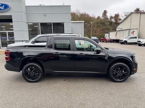 New 2025 Ford Maverick XLT w/ XLT Luxury Package image 10