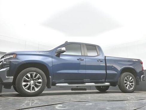 Used 2019 Chevrolet Silverado 1500 LT w/ All-Star Edition AWD/4WD image 30