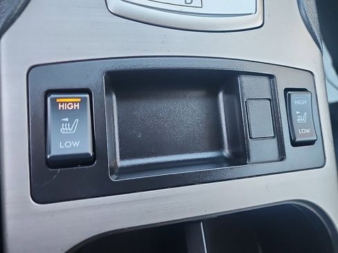 Used 2012 Subaru Legacy 2.5i Limited AWD/4WD image 20