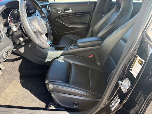 Used 2019 Mercedes-Benz CLA 250 4MATIC image 3