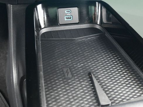 Used 2023 Ford Mustang Mach-E Premium RWD image 19