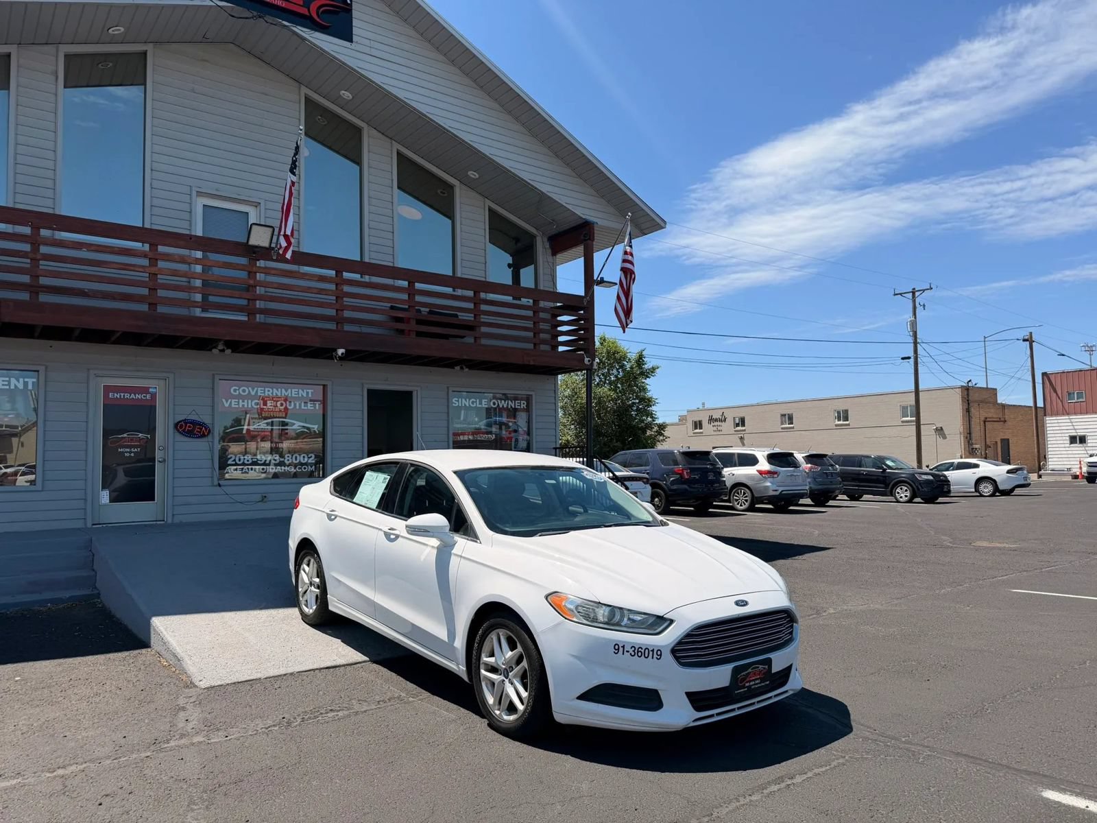 Used 2013 Ford Fusion SE FWD image 1