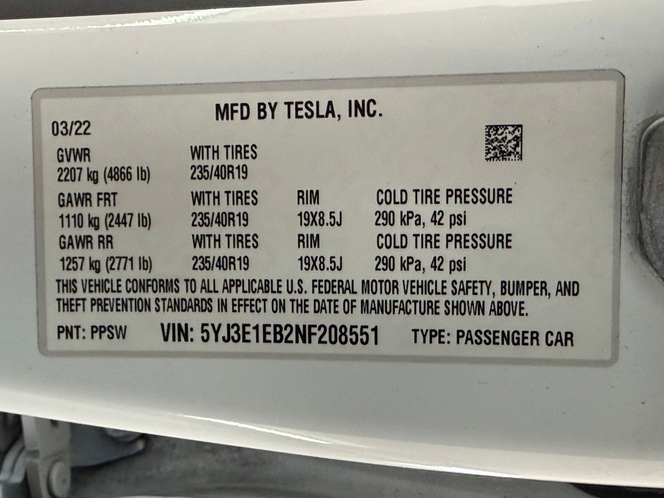 Used 2022 Tesla Model 3 Long Range AWD/4WD image 24