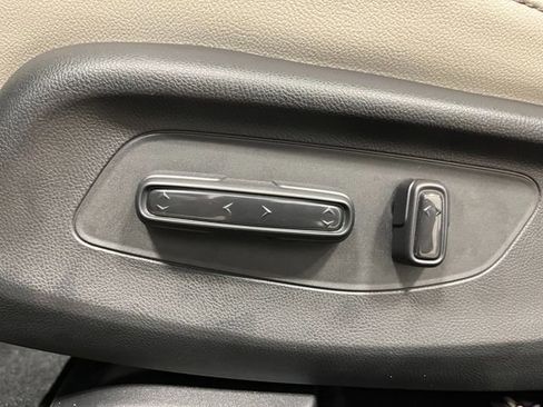 New 2027 Honda HR-V EX-L image 14