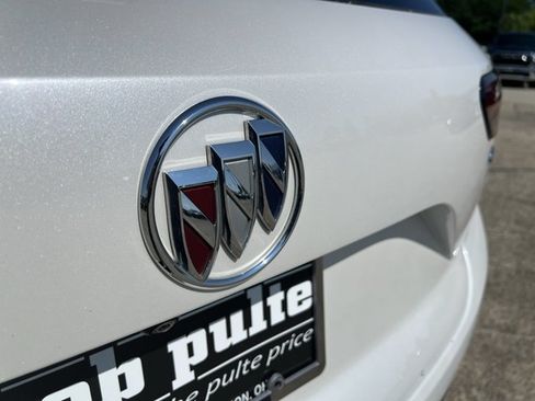 Used 2023 Buick Envision Essence w/ Sport Touring Package AWD/4WD image 31