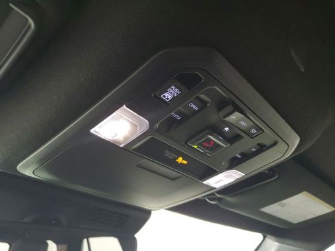 Used 2025 Toyota 4Runner Limited image 33