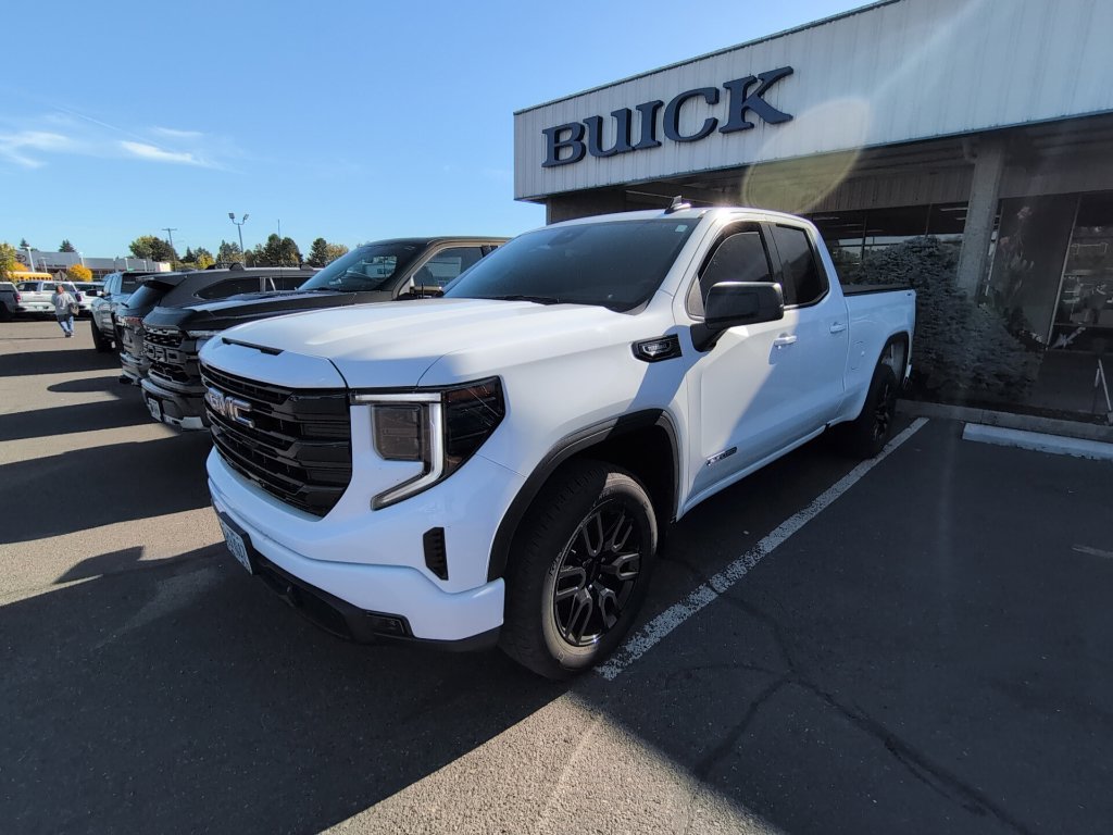 Used 2025 GMC Sierra 1500 Elevation AWD/4WD image 7