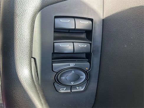 Used 2022 Chevrolet Blazer RS w/ Enhanced Convenience Package image 11