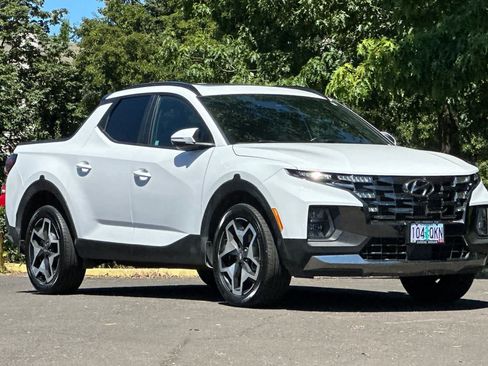 Used 2024 Hyundai Santa Cruz Limited AWD/4WD image 9