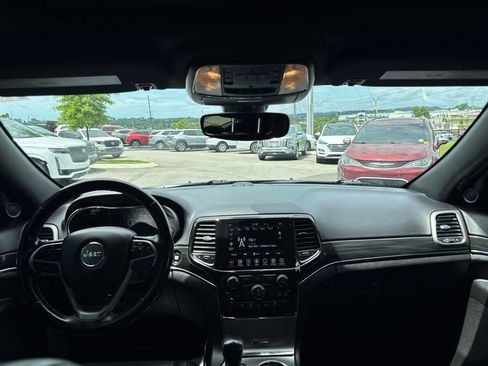 Used 2021 Jeep Grand Cherokee Limited w/ Luxury Group II RWD image 24