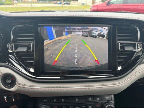 Used 2023 Dodge Durango GT AWD/4WD image 24