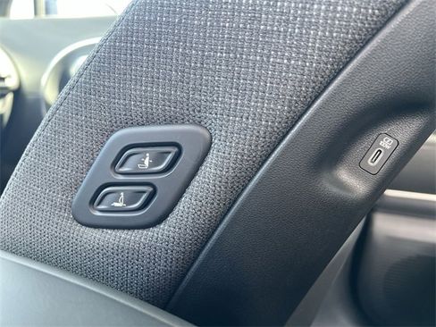 New 2026 Hyundai Ioniq 9 SE image 21