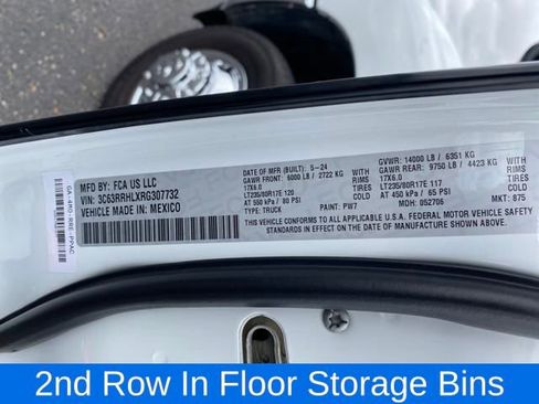 Used 2024 RAM 3500 Big Horn image 21