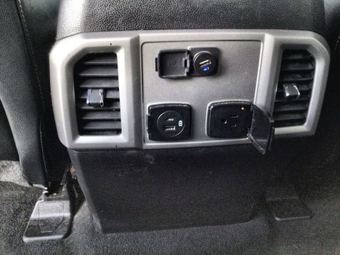 Used 2021 Ford F250 Lariat w/ Lariat Value Package image 22