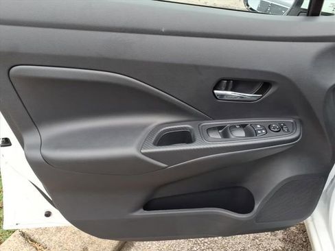 New 2025 Nissan Versa SV w/ Trunk Package image 6