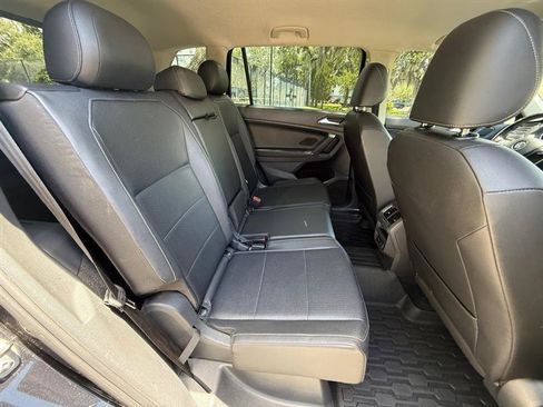 Used 2018 Volkswagen Tiguan S FWD image 13