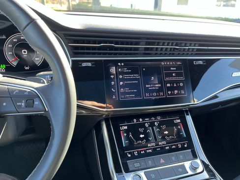 Used 2025 Audi Q7 3.0T Premium Plus w/ Premium Plus Package image 32