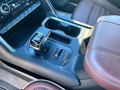 Used 2023 GMC Sierra 1500 Denali Ultimate image 18