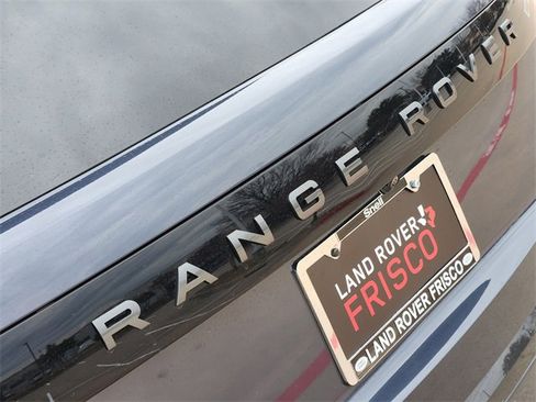 New 2026 Land Rover Range Rover Long Wheelbase SE image 8