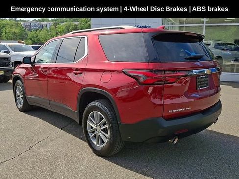 Used 2023 Chevrolet Traverse LT AWD/4WD image 8