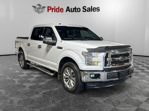 Used 2017 Ford F150 XLT AWD/4WD image 3