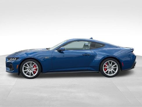 Used 2024 Ford Mustang GT Premium RWD image 4
