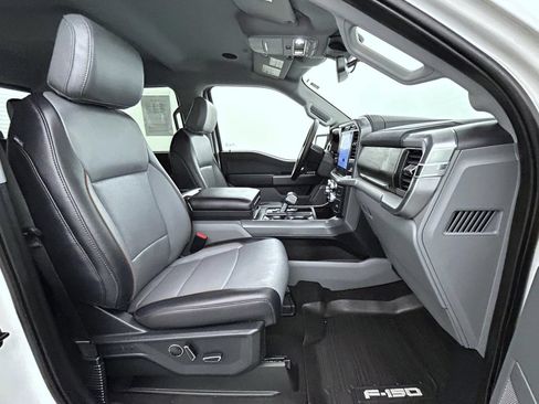 Used 2025 Ford F150 Lariat w/ Equipment Group 502A High AWD/4WD image 15