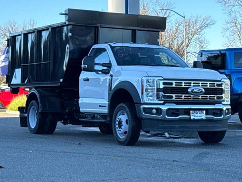 New 2024 Ford F550 4x4 Regular Cab Super Duty image 2
