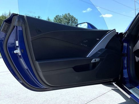Used 2017 Chevrolet Corvette Stingray Coupe w/ 2LT Preferred Equipment Group RWD image 9